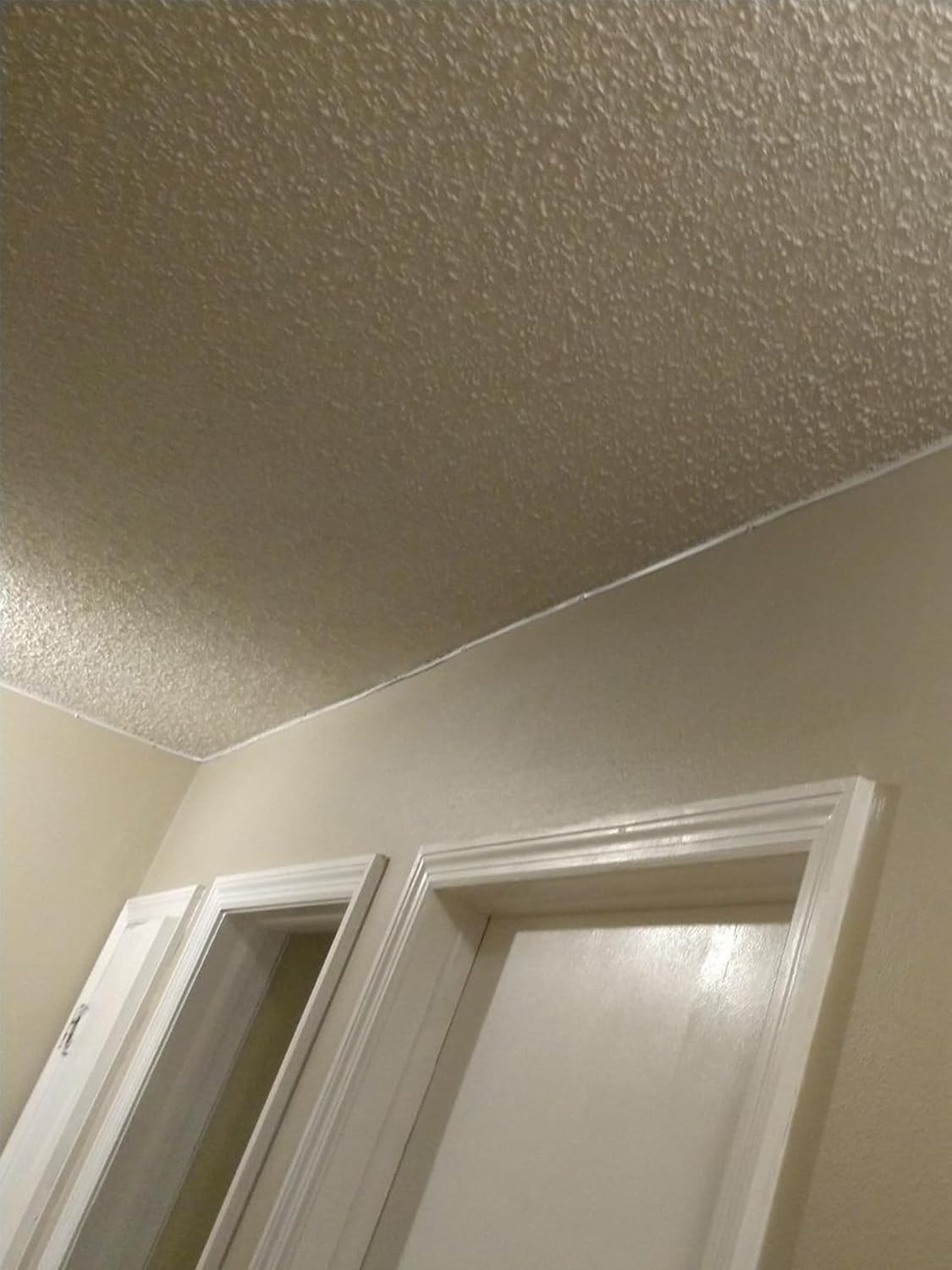 Nylon Cable Clips 10mm Square 200Pcs White With Steel Nails